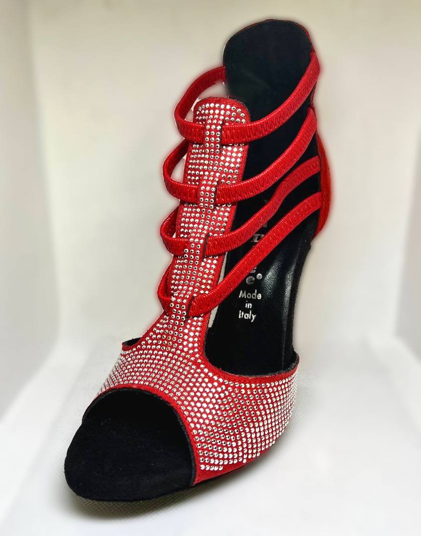 Stivaletto camoscio rosso borchiato