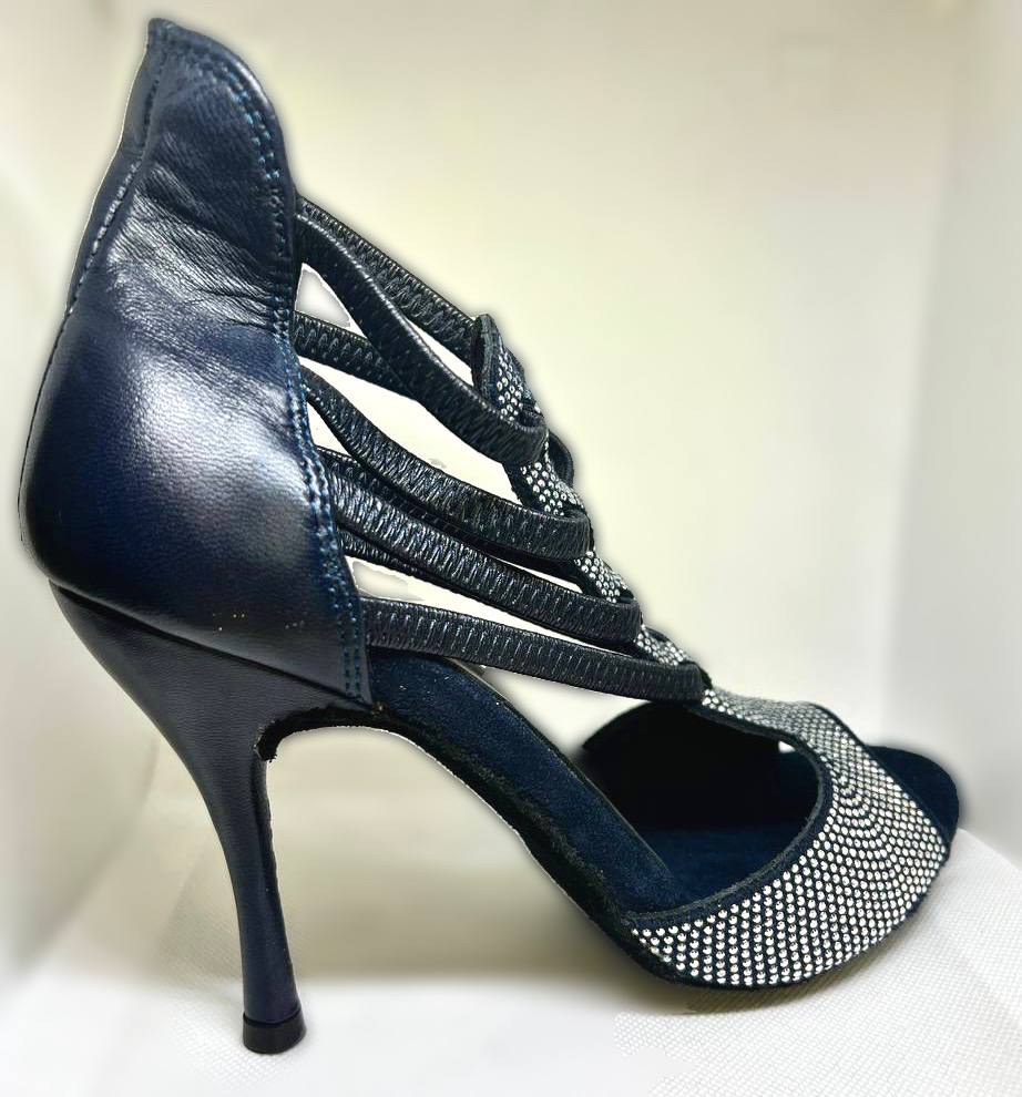 Stivaletto  blu borchiato