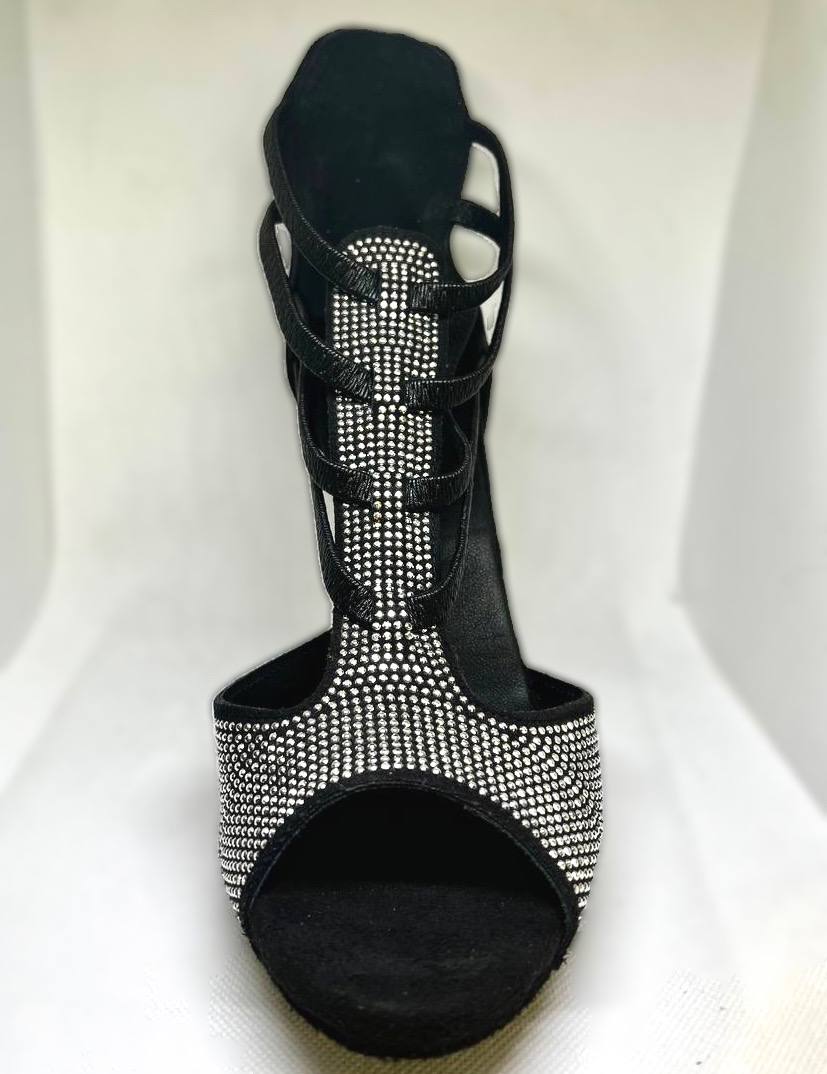 Stivaletto nero camoscio borchiato